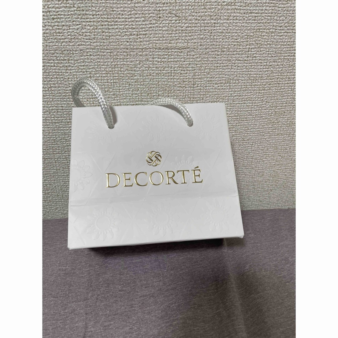 COSME DECORTE(コスメデコルテ)のコスメデコルテ 紙袋 レディースのバッグ(ショップ袋)の商品写真