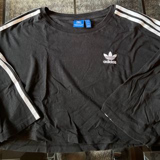 アディダス(adidas)のAdidas トップス(Tシャツ(長袖/七分))