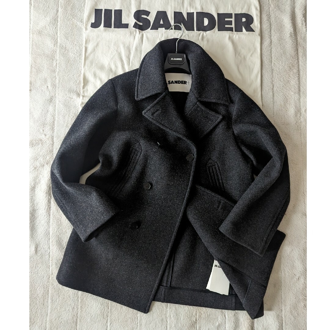 Jil Sander(ジルサンダー)の新品　2022AW　ジルサンダー＋　極上　ヴァージンウール　ダブルブレストコート メンズのジャケット/アウター(ピーコート)の商品写真