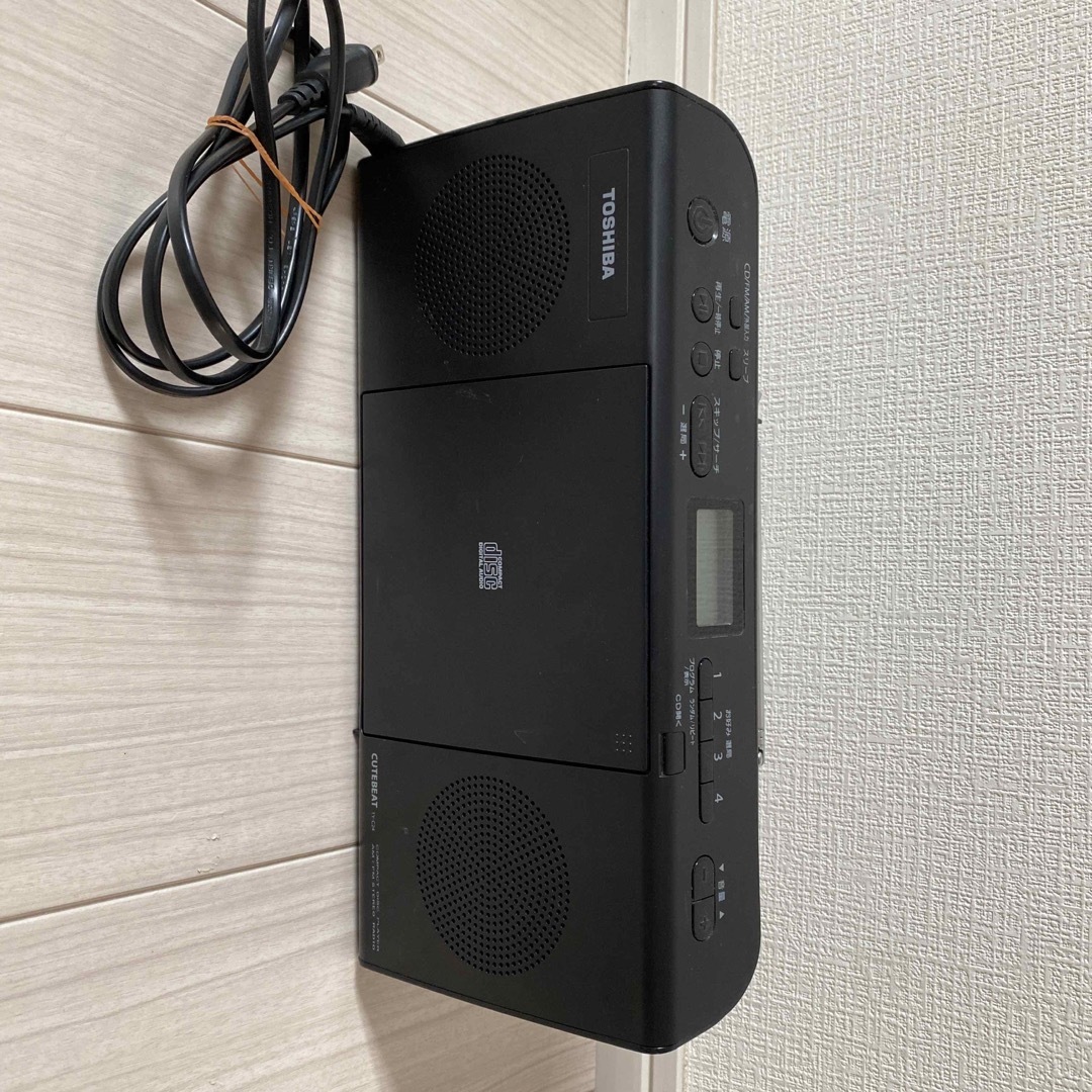 TOSHIBA/CDラジオ/TY-C24(K) [ブラック] スマホ/家電/カメラのオーディオ機器(ポータブルプレーヤー)の商品写真