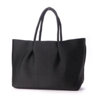 ルートート(ROOTOTE)のROOTOTE 大容量 トートバッグ 黒 ジムバッグ マザーズバッグ(トートバッグ)