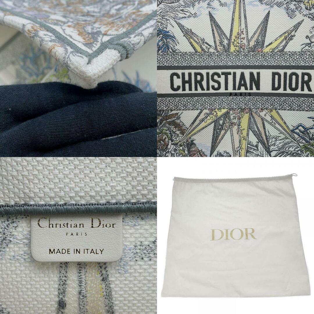 Dior(ディオール)のディオール トートバッグ ブックトート Rve d'Infini エンブロイダリー ラージ M1286ZMDW M884 白 レディースのバッグ(トートバッグ)の商品写真