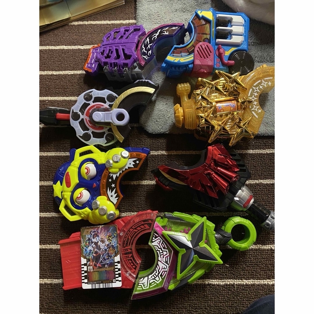 (kotorakiti様専用)仮面ライダーギーツベルトセット エンタメ/ホビーのエンタメ その他(その他)の商品写真