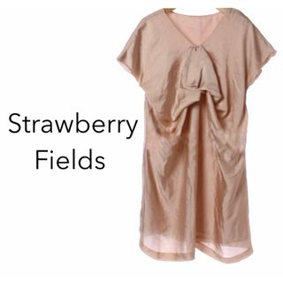 STRAWBERRY-FIELDS - ストロベリーフィールズ【美品】サテン 半袖 ひざ丈 ワンピース 結婚式 二次会