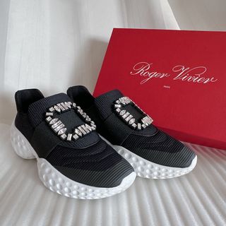 ロジェヴィヴィエ(ROGER VIVIER)のロジェヴィヴィエ　ストラスバックル　スニーカー　スリッポン　ヴィヴラン　極美品(スニーカー)