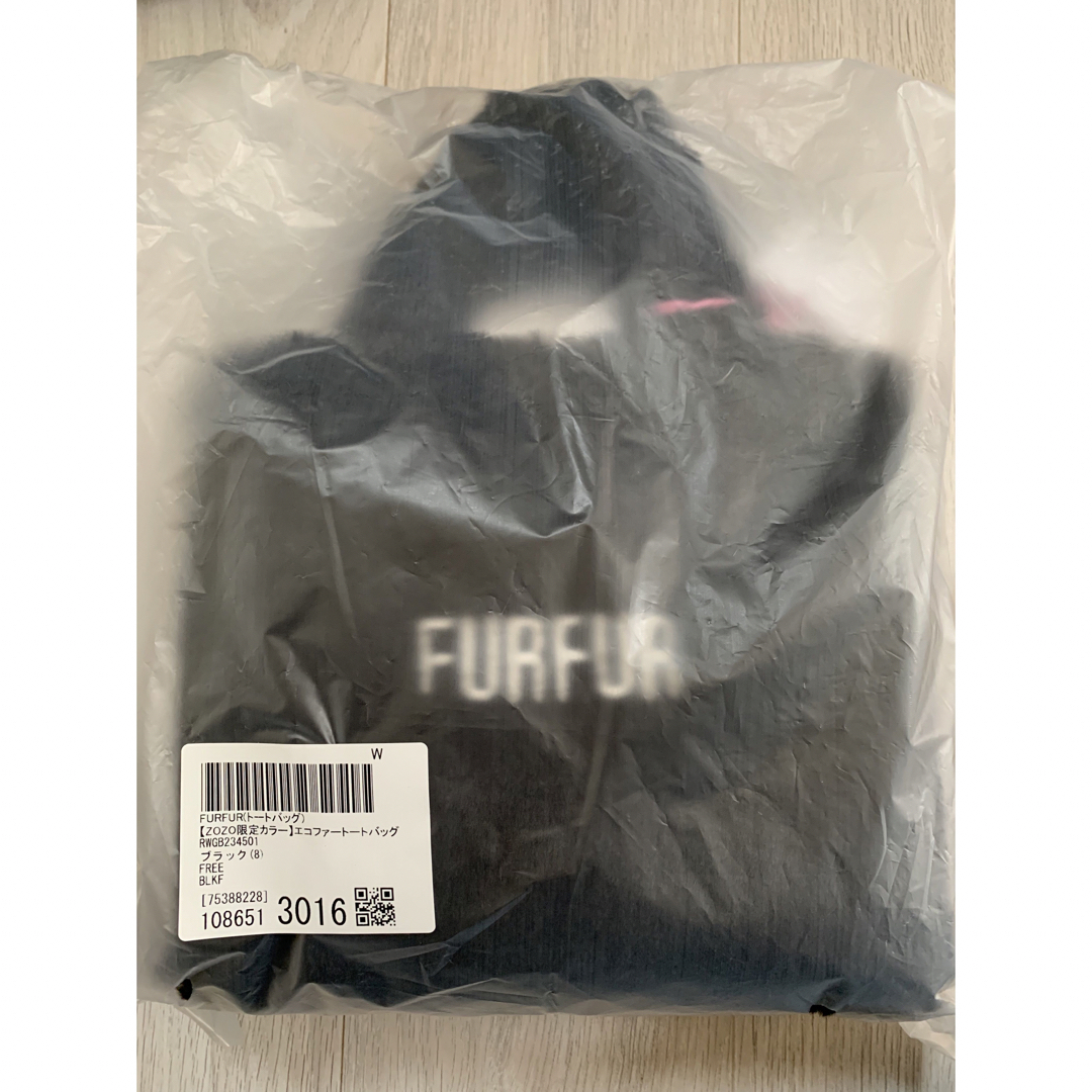 fur fur(ファーファー)のfurfur  エコファートートバッグ　ブラック　完売品 レディースのバッグ(ショルダーバッグ)の商品写真