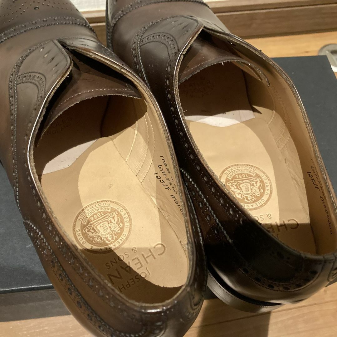 CHEANEY(チーニー)のチーニーのWILFRED・サイズ9.0 F・モカ(こげ茶色) メンズの靴/シューズ(ドレス/ビジネス)の商品写真