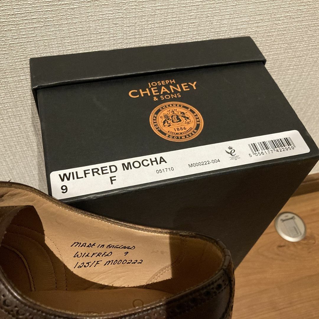 CHEANEY(チーニー)のチーニーのWILFRED・サイズ9.0 F・モカ(こげ茶色) メンズの靴/シューズ(ドレス/ビジネス)の商品写真