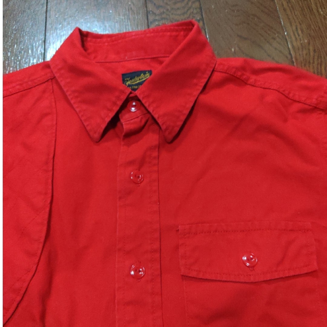 TENDERLOIN(テンダーロイン)のTENDERLOIN ハンティングシャツ　シャツ　長袖　S　赤 メンズのトップス(シャツ)の商品写真