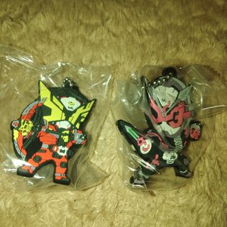 仮面ライダー　カプセルラバーマスコット(ストラップ)