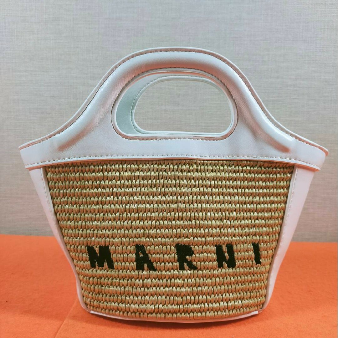 Marni(マルニ)の【新品3色有り】MARNI ハンドバッグ ストローバッグ レザー レディースのバッグ(ハンドバッグ)の商品写真