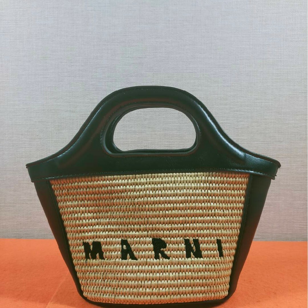 Marni(マルニ)の【新品3色有り】MARNI ハンドバッグ ストローバッグ レザー レディースのバッグ(ハンドバッグ)の商品写真