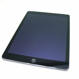 アップル(Apple)のau iPad Air 2 128GB グレイ  M111(タブレット)