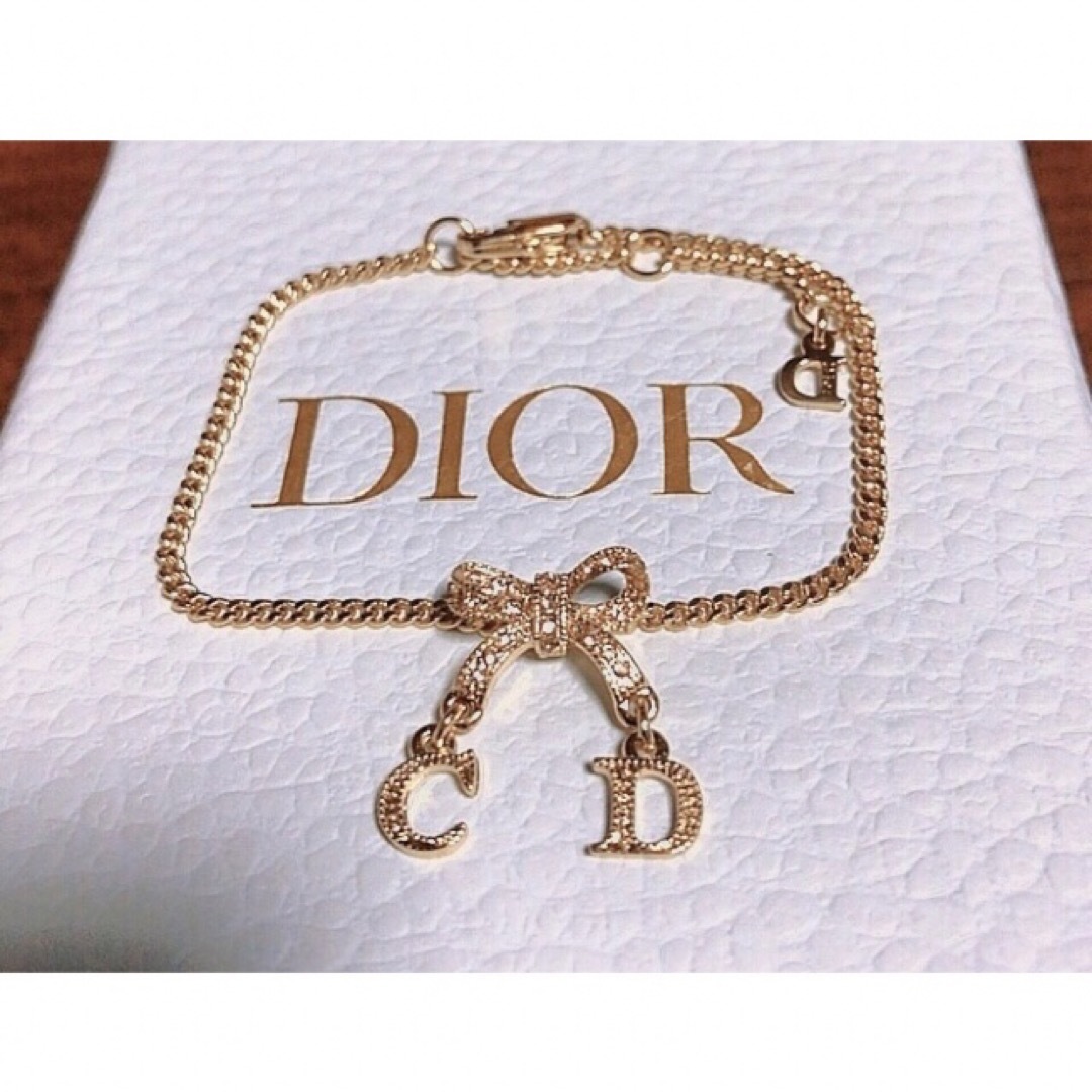 Dior  ピンク ゴールド リボン ブレスレット可愛い ストーン ロゴアクセサリー