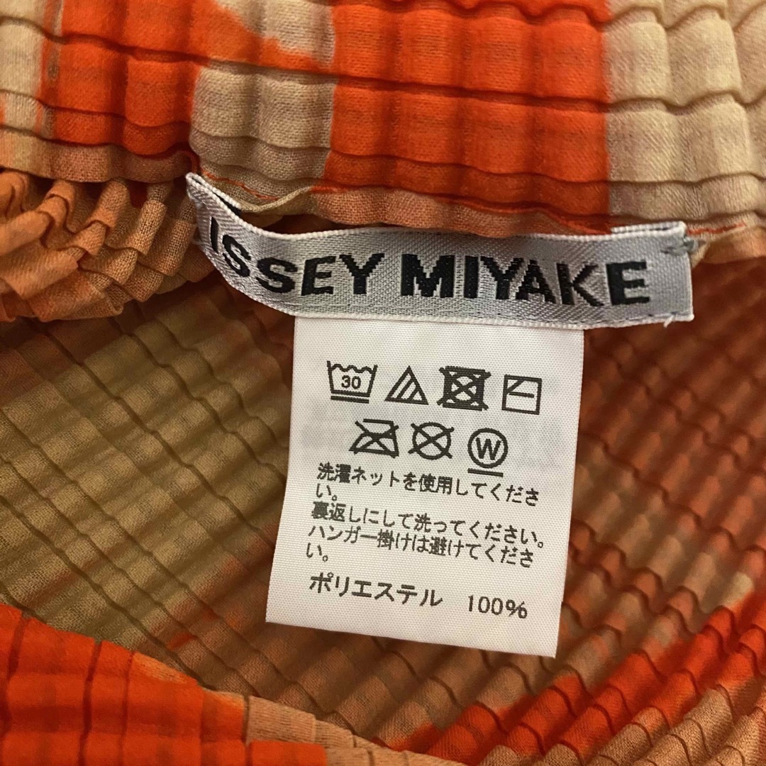 PLEATS PLEASE ISSEY MIYAKE - イッセイミヤケ ハイネック長袖プリーツ