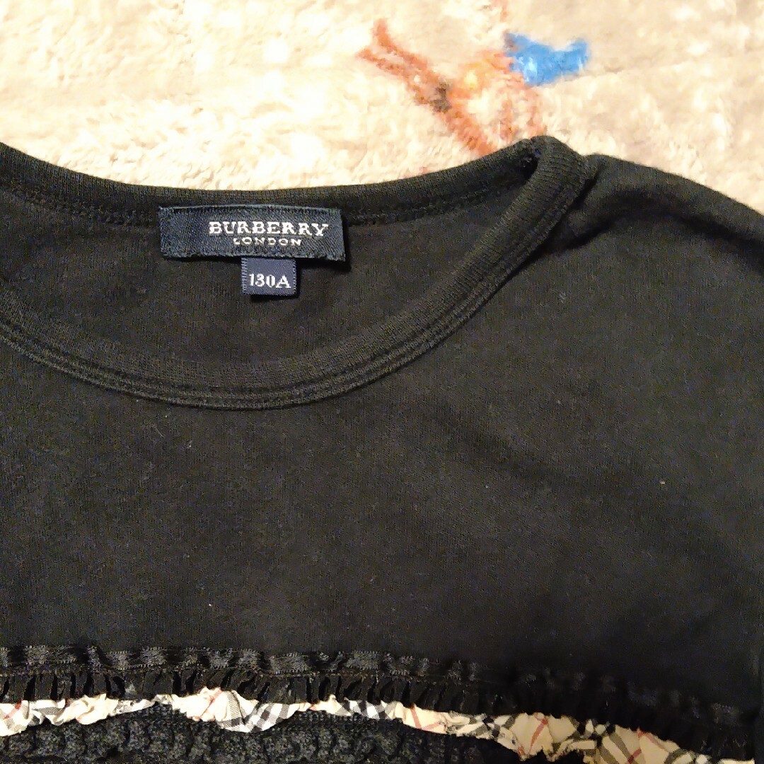 BURBERRY(バーバリー)のバーバリー120黒長袖Tシャツ キッズ/ベビー/マタニティのキッズ服女の子用(90cm~)(Tシャツ/カットソー)の商品写真