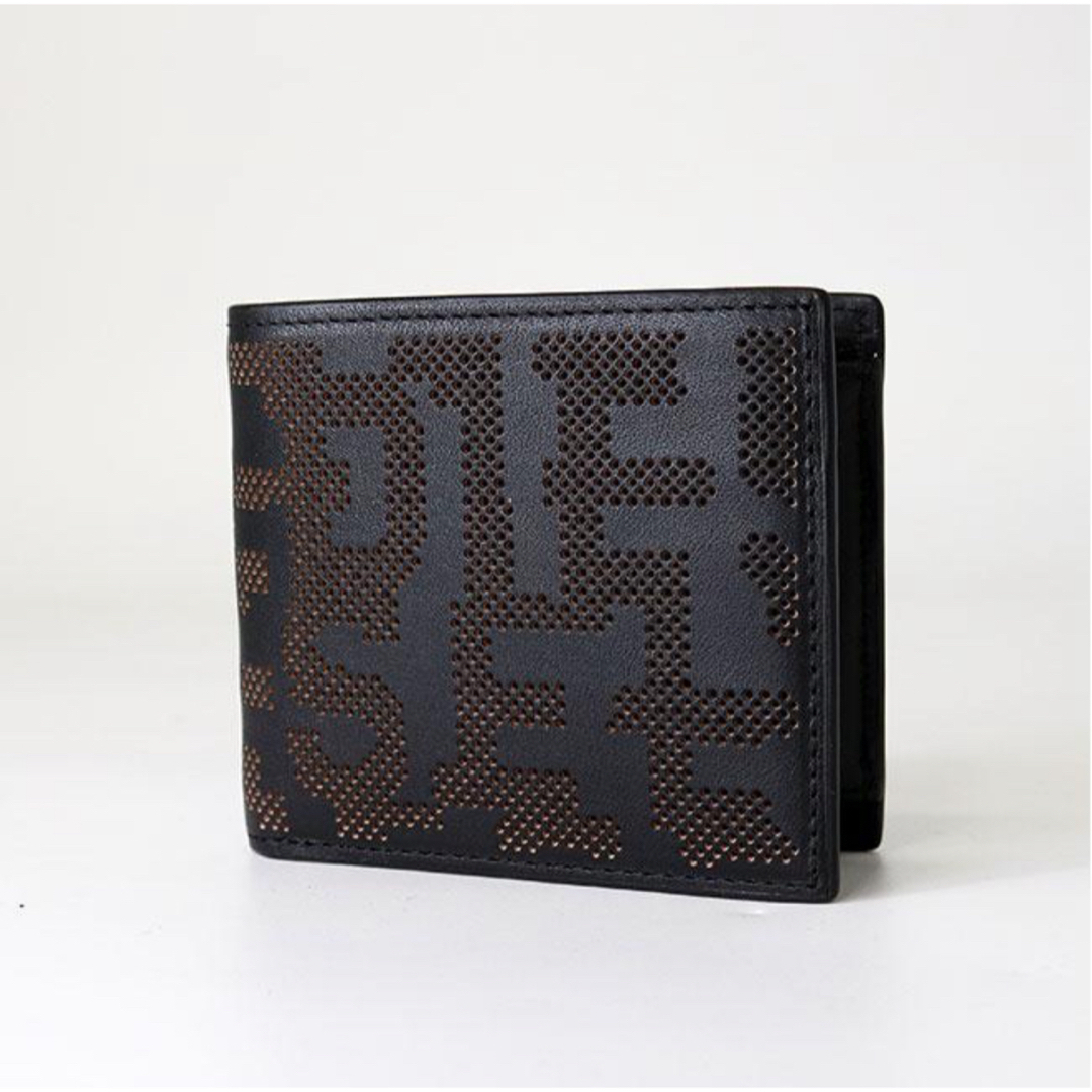 DIESEL(ディーゼル)の【23年AW新作】DIESEL 二つ折り財布 X09692 メンズのファッション小物(折り財布)の商品写真