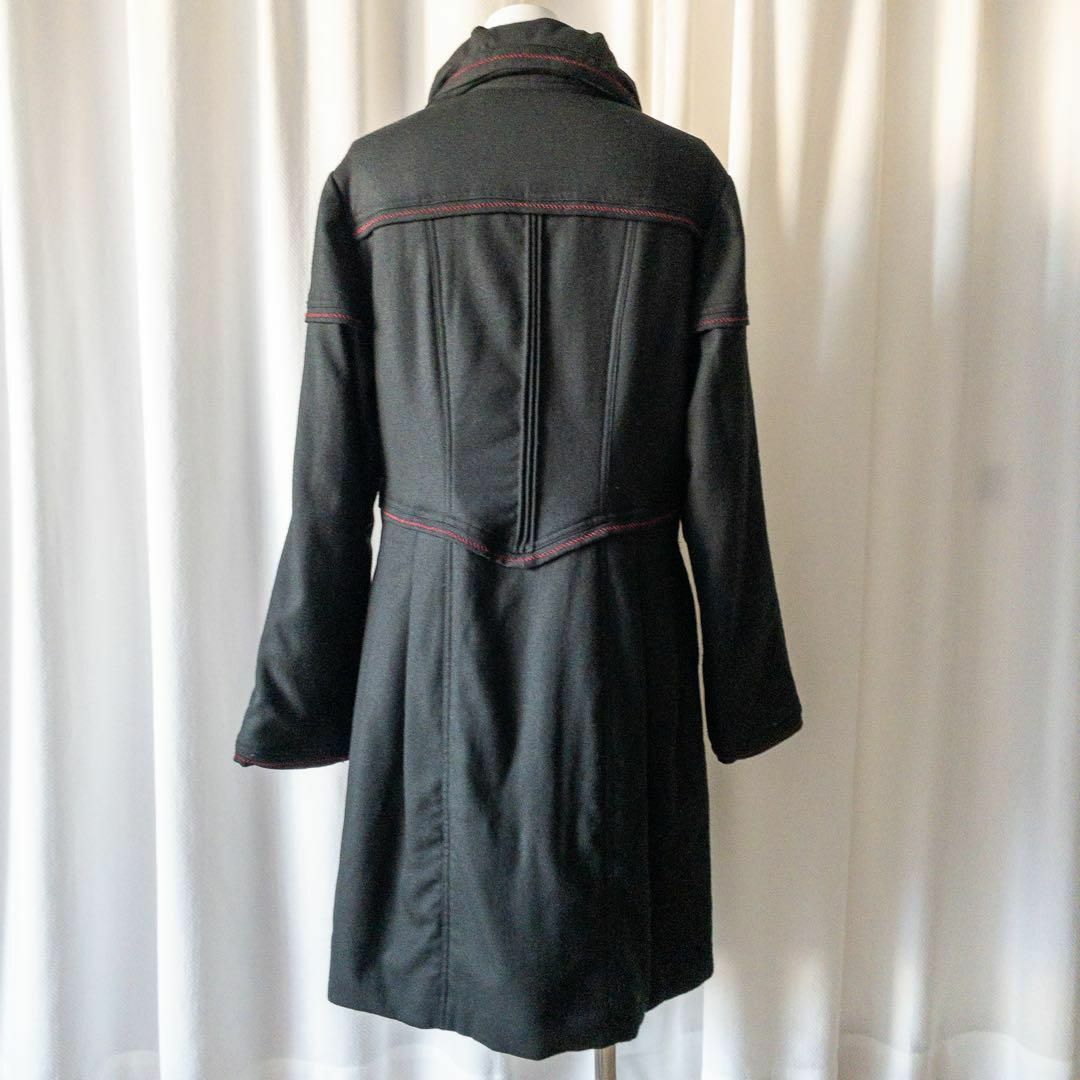 Sensounico(センソユニコ)のsensounico センソユニコ 中綿入りコート ステッチ　フェミニン　40 レディースのジャケット/アウター(ロングコート)の商品写真