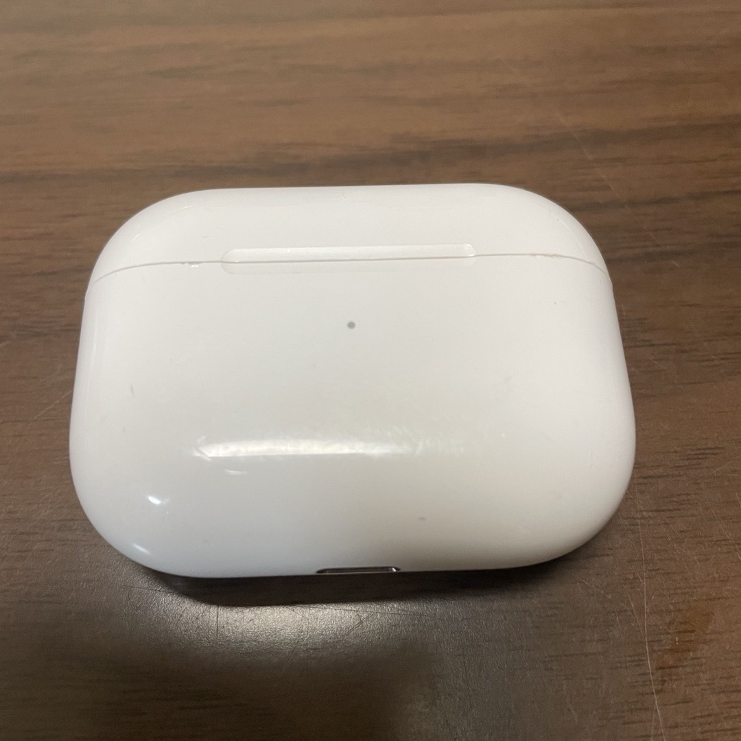 Apple(アップル)のAirPodspro第1世代 スマホ/家電/カメラのオーディオ機器(ヘッドフォン/イヤフォン)の商品写真