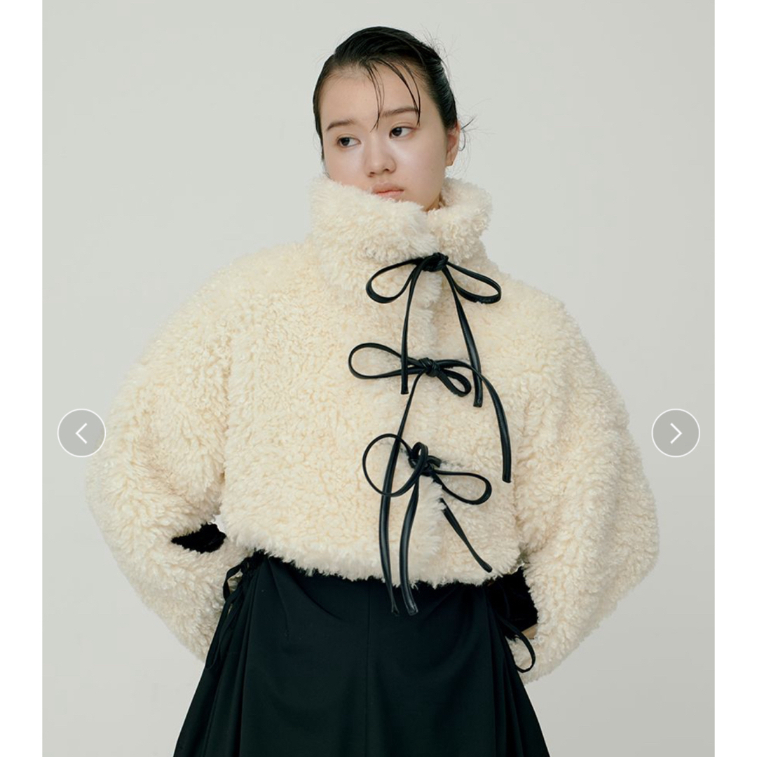 【新品未使用】Synthetic Fur Lace-up Cardigan レディースのジャケット/アウター(毛皮/ファーコート)の商品写真