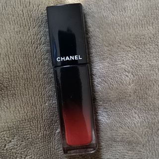 シャネル(CHANEL)のシャネル ルージュ アリュール ラック 72(口紅)