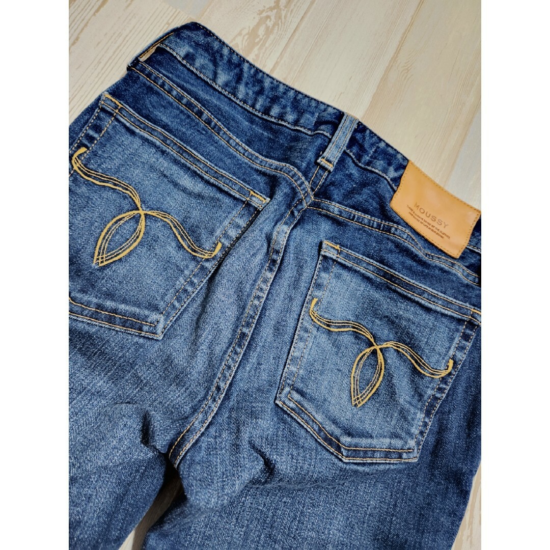 moussy - 9【美品】マウジー WF Rebirth embroidery SKINNYの通販 by