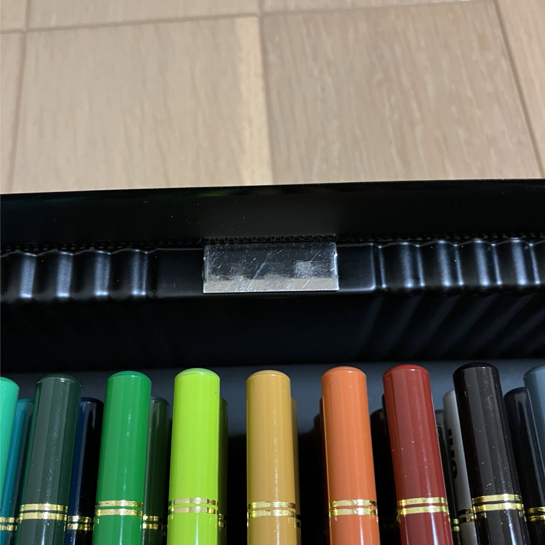 uni色鉛筆　100色 楽天市場】三菱 色鉛筆 鉛筆 ユニカラー 100色セット 100c uni