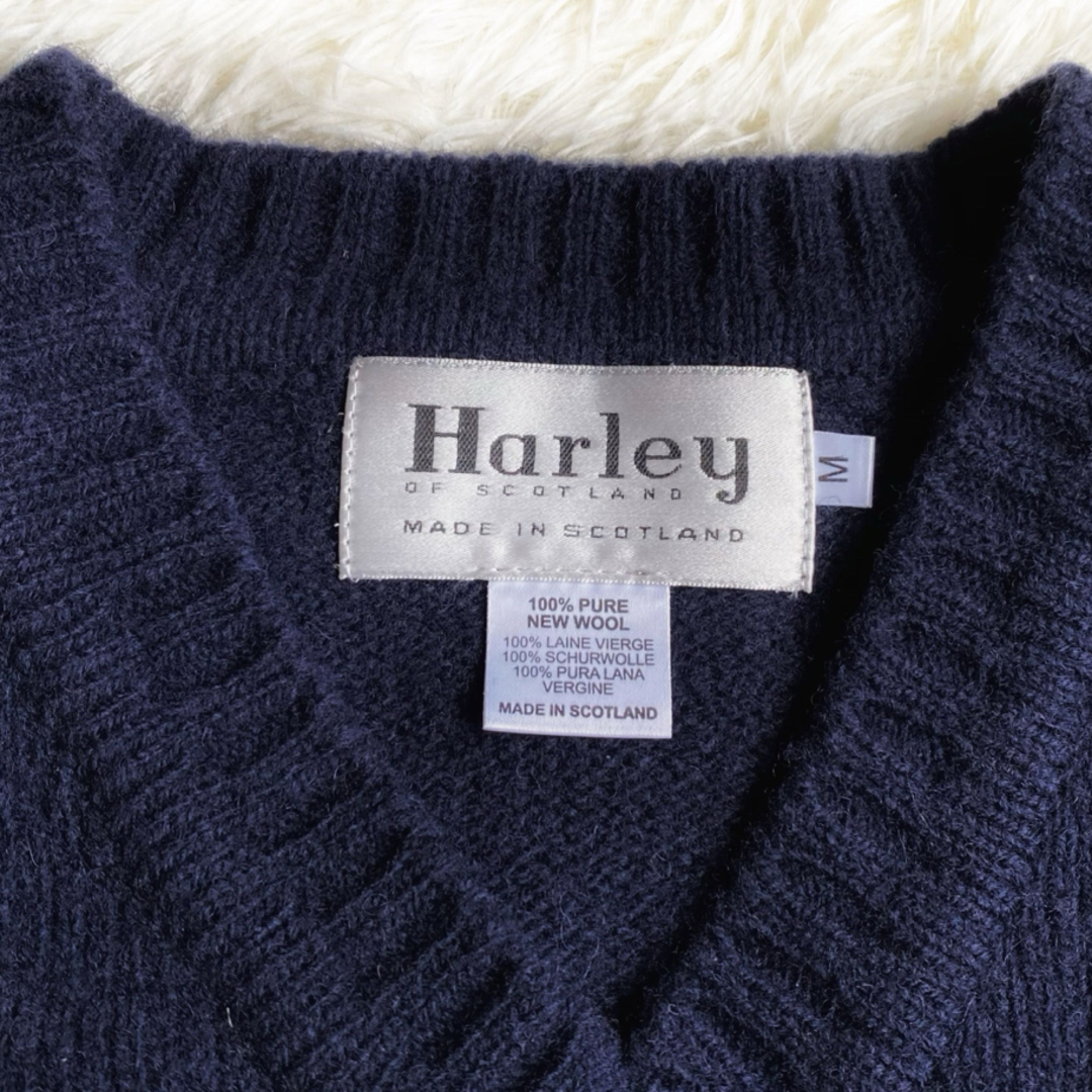 美品　Harley of Scotland Ｖネックニット　ウール　エンジ色