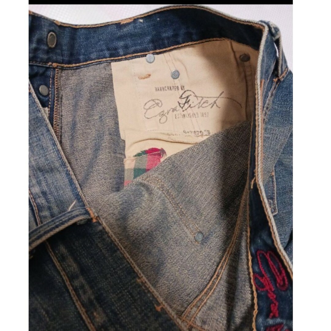 Abercrombie&Fitch(アバクロンビーアンドフィッチ)のアバクロ　ジーンズ　ダメージ メンズのパンツ(デニム/ジーンズ)の商品写真