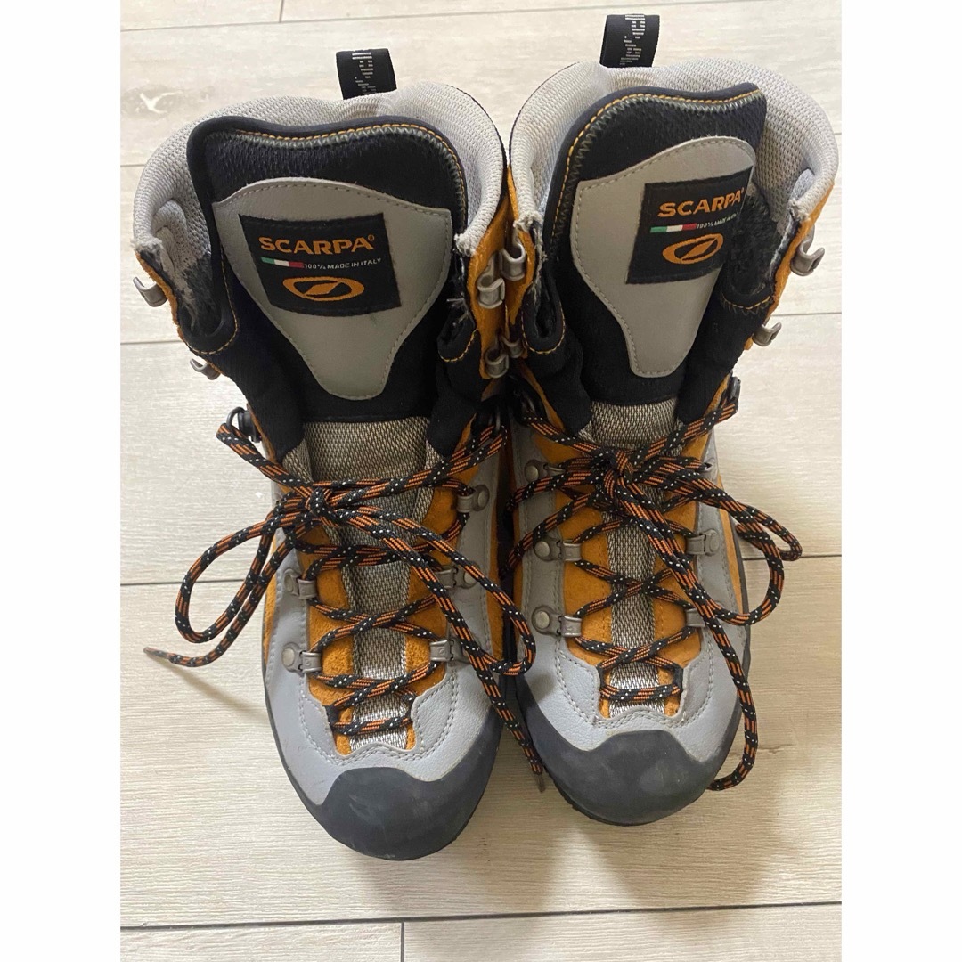 SCARPA(スカルパ)の【中古】スカルパ　登山靴 スポーツ/アウトドアのアウトドア(登山用品)の商品写真