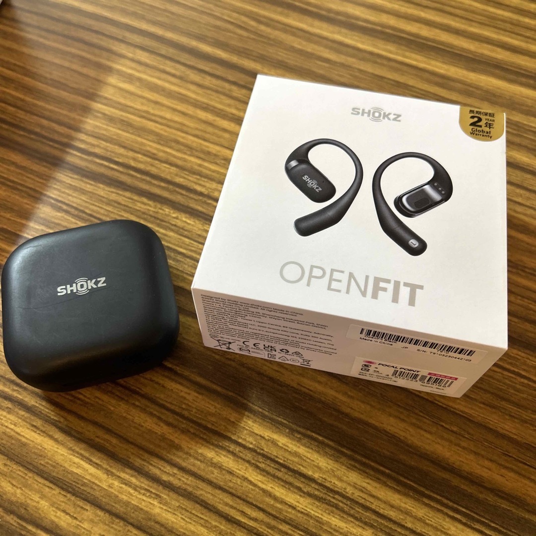 AFTERSHOKZ(アフターショックス)のSHOKZ ワイヤレスイヤホン OPEN FIT BLACK スマホ/家電/カメラのオーディオ機器(ヘッドフォン/イヤフォン)の商品写真