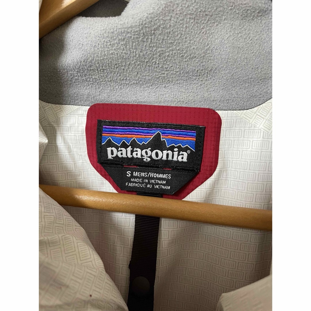 patagonia(パタゴニア)のpatagonia シェル ジャケット マウンテンパーカー メンズのジャケット/アウター(マウンテンパーカー)の商品写真