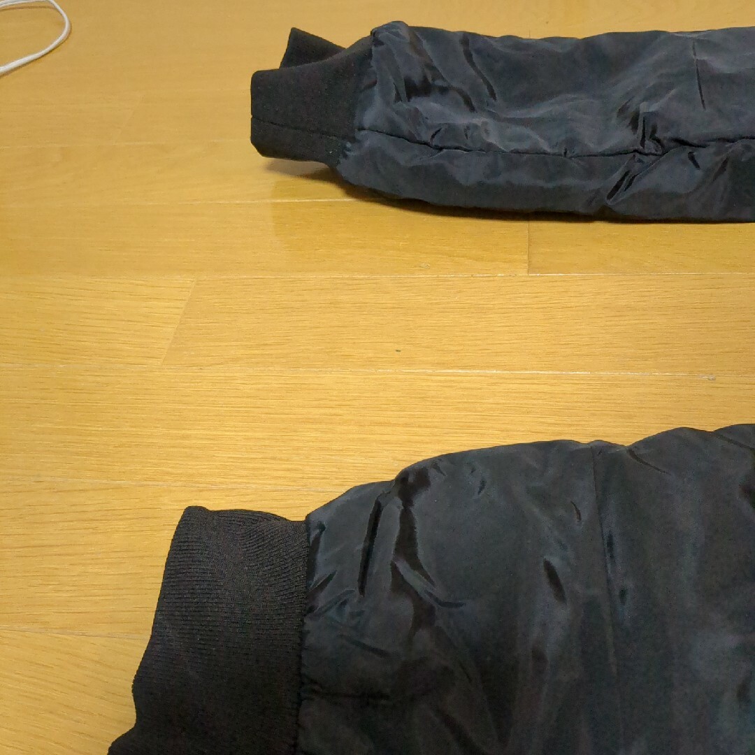 ダウン入ズボン　パンツ　Ｍサイズ メンズのパンツ(その他)の商品写真