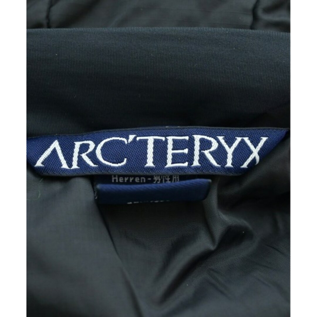 ARC'TERYX(アークテリクス)のARC'TERYX アークテリクス ダウンジャケット/ダウンベスト L 黒 【古着】【中古】 メンズのジャケット/アウター(ダウンジャケット)の商品写真