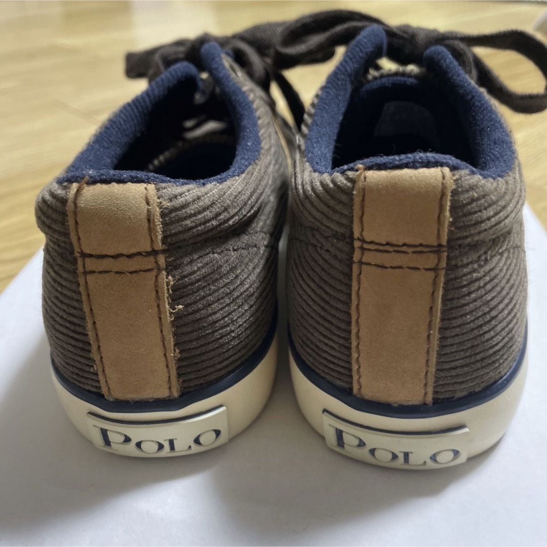 POLO RALPH LAUREN(ポロラルフローレン)のラルフローレン  靴　21cm キッズ/ベビー/マタニティのキッズ靴/シューズ(15cm~)(スニーカー)の商品写真