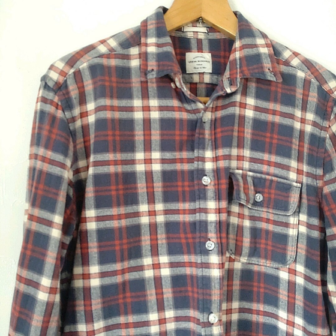 URBAN RESEARCH(アーバンリサーチ)のアーバンリサーチ　チェックシャツ　トップス　メンズ　M　秋冬　ネルシャツ メンズのトップス(シャツ)の商品写真