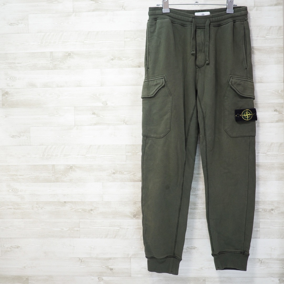 STONE ISLAND(ストーンアイランド)のSTONE ISLAND 20AW Fleece Trousers -Olv/S メンズのパンツ(ワークパンツ/カーゴパンツ)の商品写真