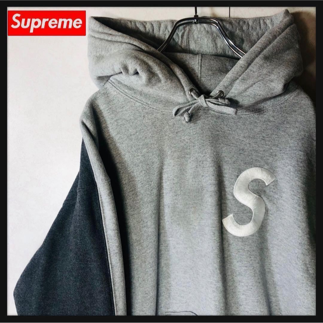 Supreme(シュプリーム)の【超人気デザイン】シュプリーム Sロゴ ワンポイント刺繍 バイカラーパーカー メンズのトップス(パーカー)の商品写真