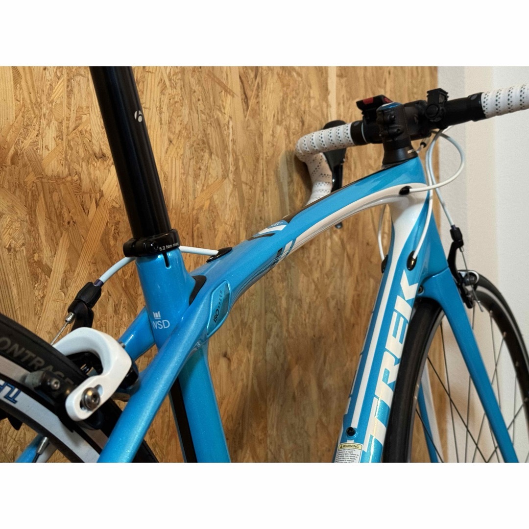 TREK(トレック)のTREK SILQUE ほぼ未使用　カーボン　ロードバイク　オシャレ　ブルー スポーツ/アウトドアの自転車(自転車本体)の商品写真