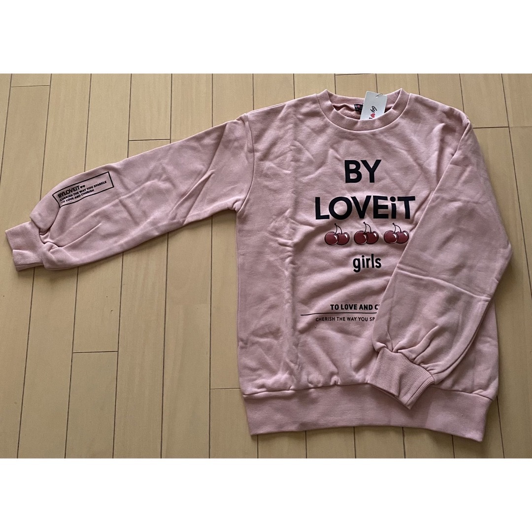 by LOVEiT(バイラビット)のバイラビット 裏毛ロゴ×チェリートレーナー 150 キッズ/ベビー/マタニティのキッズ服女の子用(90cm~)(その他)の商品写真