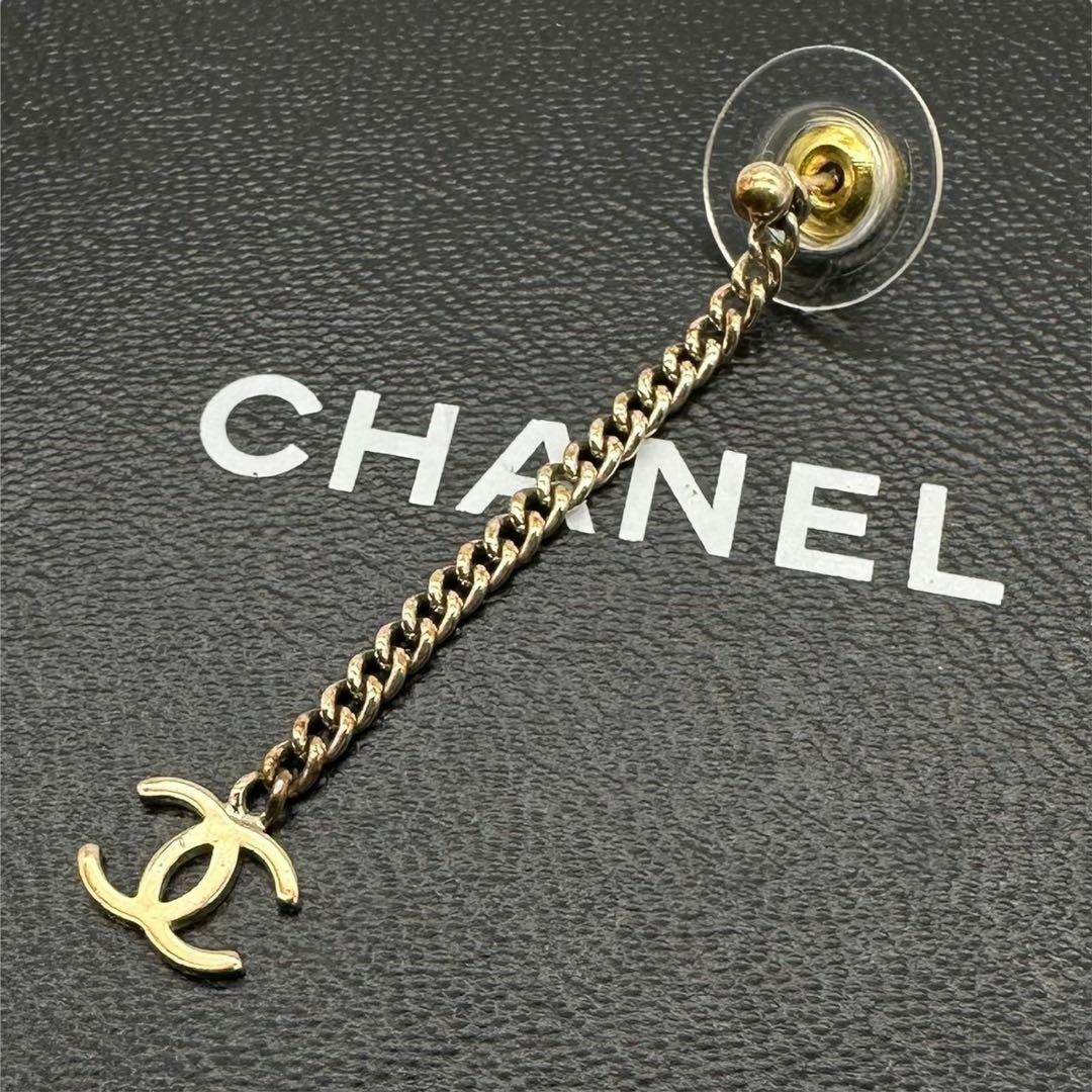 正規品 CHANEL 2713 シャネル ココマーク ピアス 片耳用 ゴールド 正規品 CHANEL 2713 シャネル ココマーク ピアス 片耳用 ゴールド