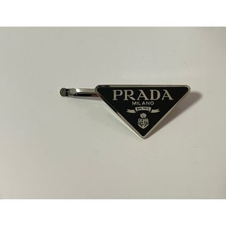 プラダ(PRADA)のPRADA プラダ　ヘアクリップ ヘアピン 1個 アクセサリー　ノベルティ(ヘアピン)