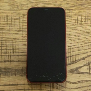 アップル(Apple)のiPhone 11 (PRODUCT)RED 128 GB Softbank(スマートフォン本体)