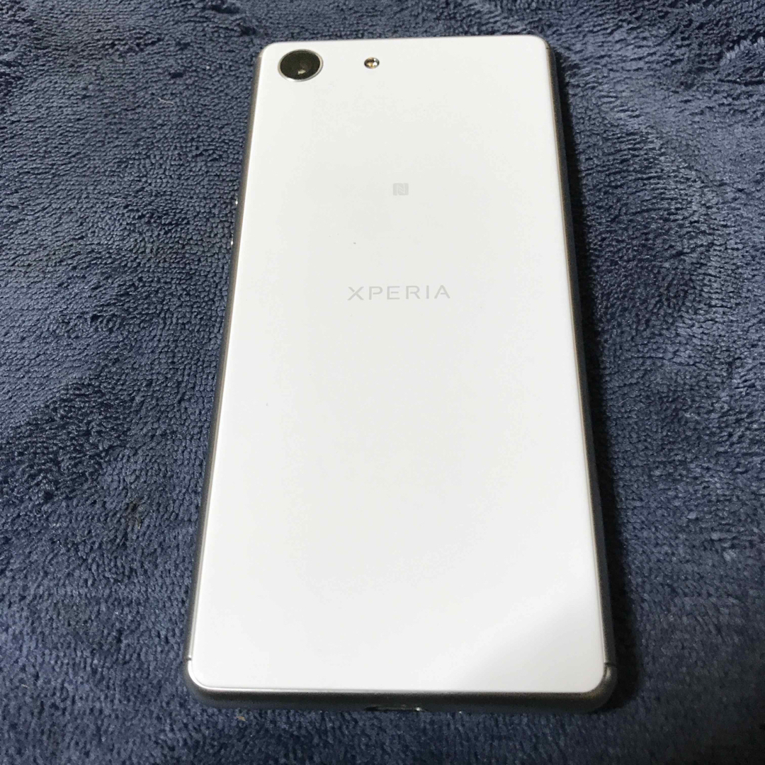 SONY - Xperiaエースホワイト64GB OS 9の通販 by ニック's shop ...