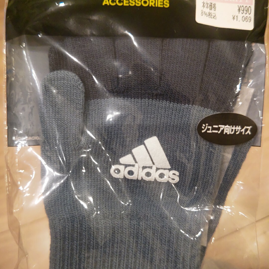 adidas(アディダス)のadidas 新品 手袋 スポーツ/アウトドアのスポーツ/アウトドア その他(その他)の商品写真