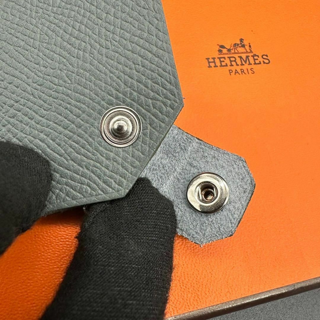 Hermes(エルメス)の未使用品 HERMES 2738 エルメス タルマック PMパスケース グレー その他のその他(その他)の商品写真