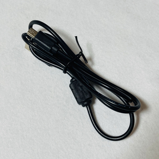 USB　ケーブル　コード(バッテリー/充電器)