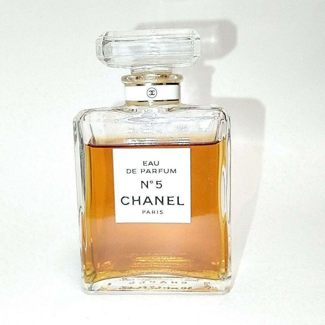 CHANEL(シャネル)のCHANEL　シャネル 　N°5 　オードパルファム　50ml　残量80% コスメ/美容の香水(香水(女性用))の商品写真
