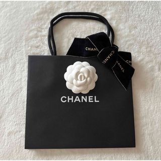 シャネル(CHANEL)のCHANEL🎀ショッパー♡クリスマス　リボン(ラッピング/包装)