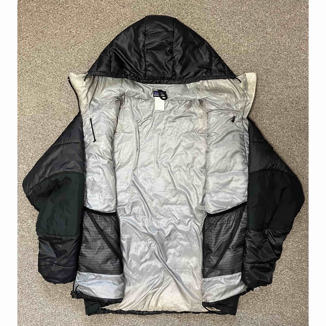 patagonia(パタゴニア)のpatagonia ダスパーカー L BLACK 中古 パタゴニア  メンズのジャケット/アウター(ナイロンジャケット)の商品写真